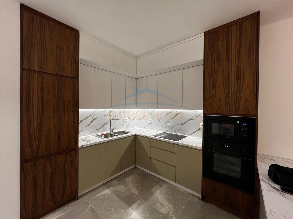 Qera, Apartament 2+1+2, Pazar i Ri