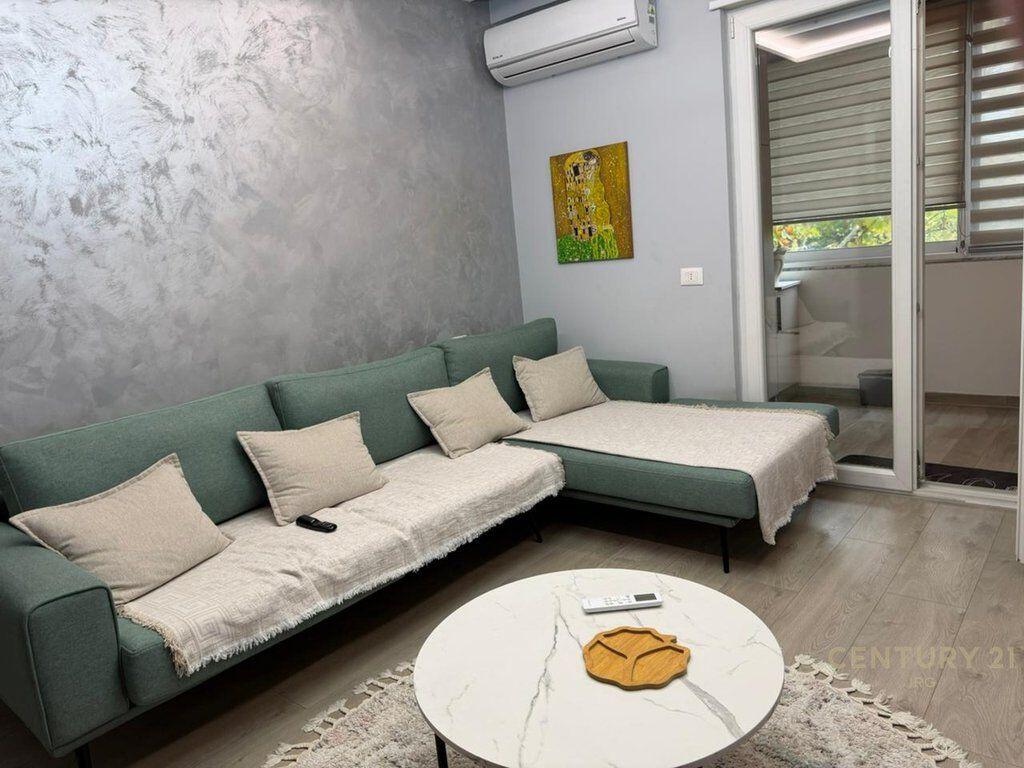 Apartament modern 2 + 1 ne Ali Demi 225,000 €