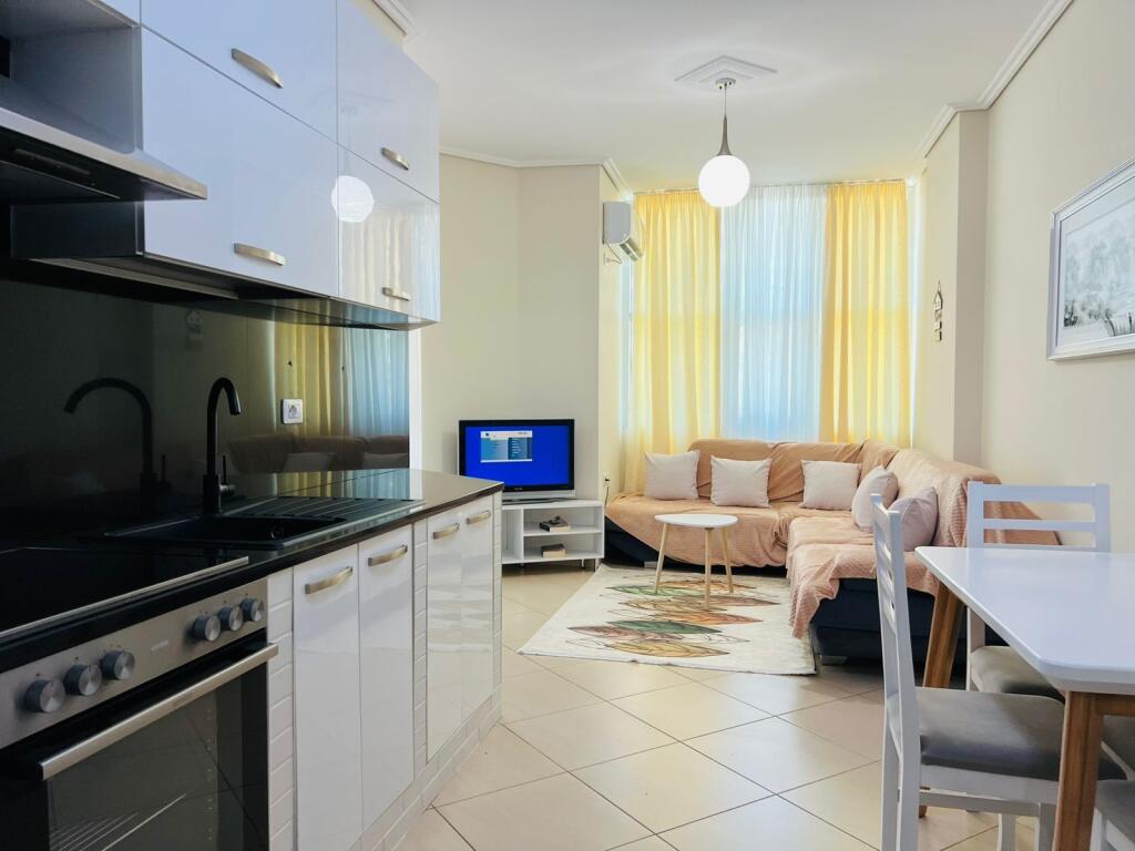 Apartment 1+1 for rent Vlore 400€