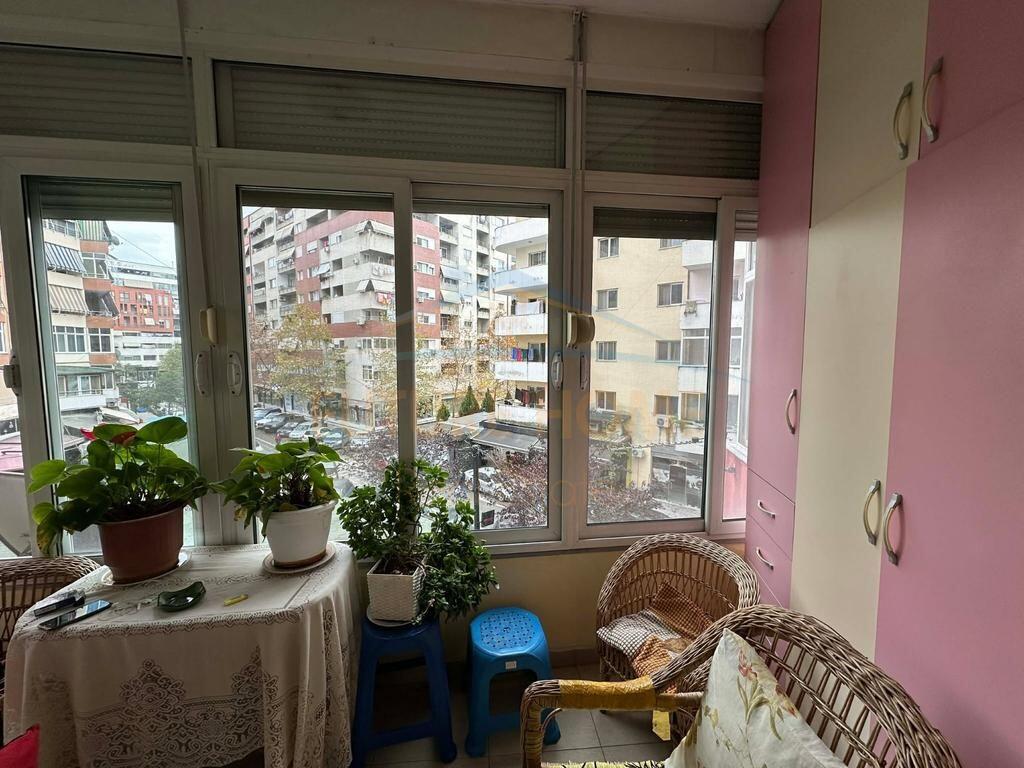 Apartment 2+1 for Sale, Unaza e Re