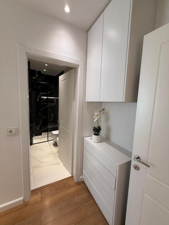 Apartament me qera tek Lake View Residence