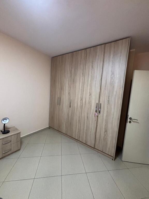 Apartament 1+1 me qira tek Spitali Amerikan 2!