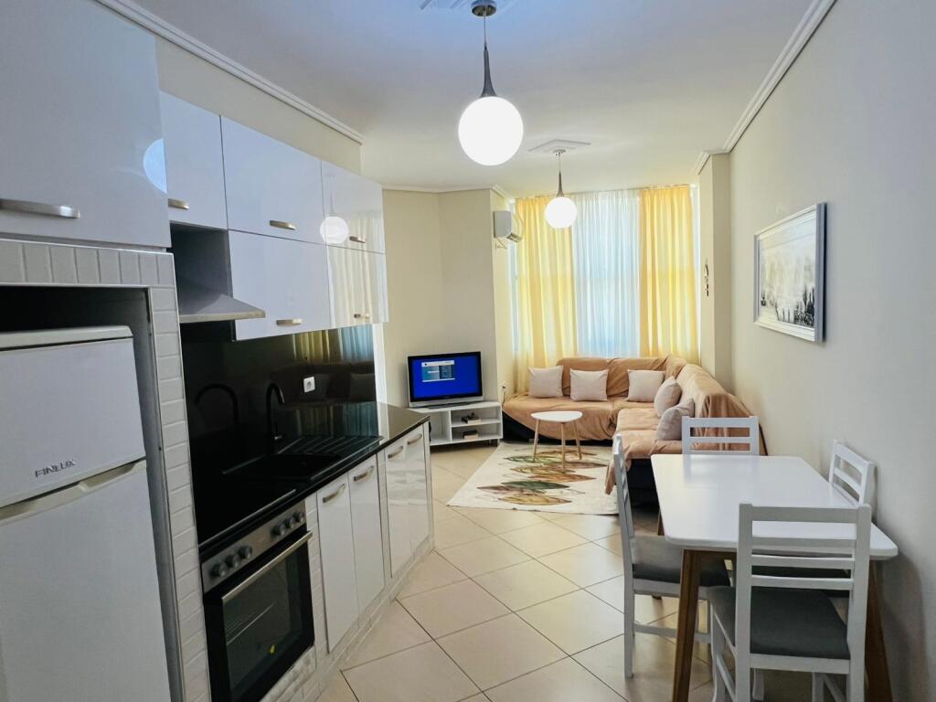 Apartment 1+1 for rent Vlore 400€