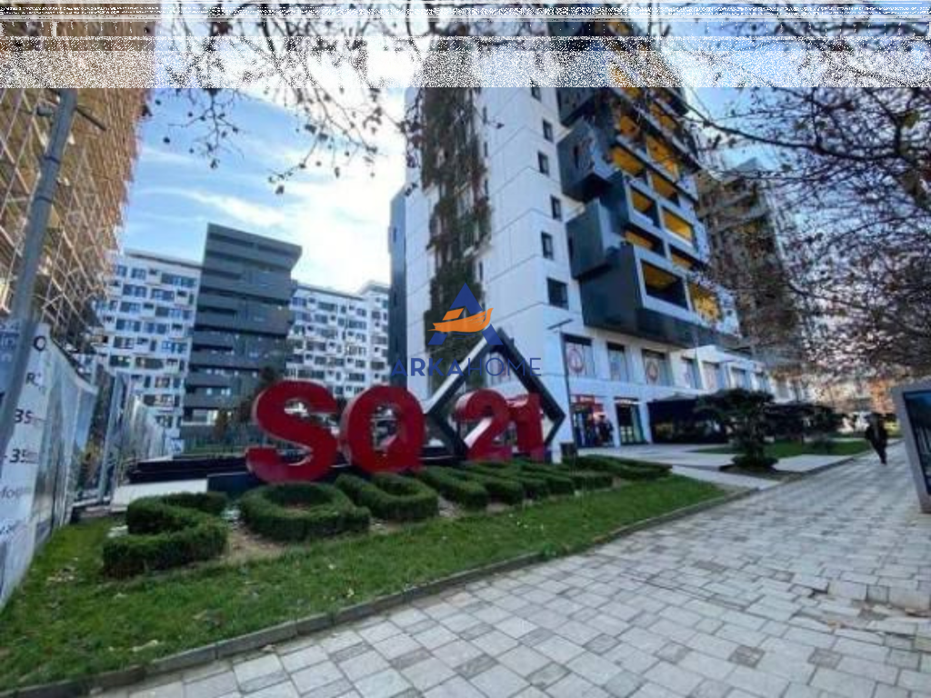 ATTIVITÀ COMMERCIALE IN VENDITA E LOCALE IN AFFITTO A SQUARE 21 100M2 "RRUGA E KAVAJES" 3.000 EURO