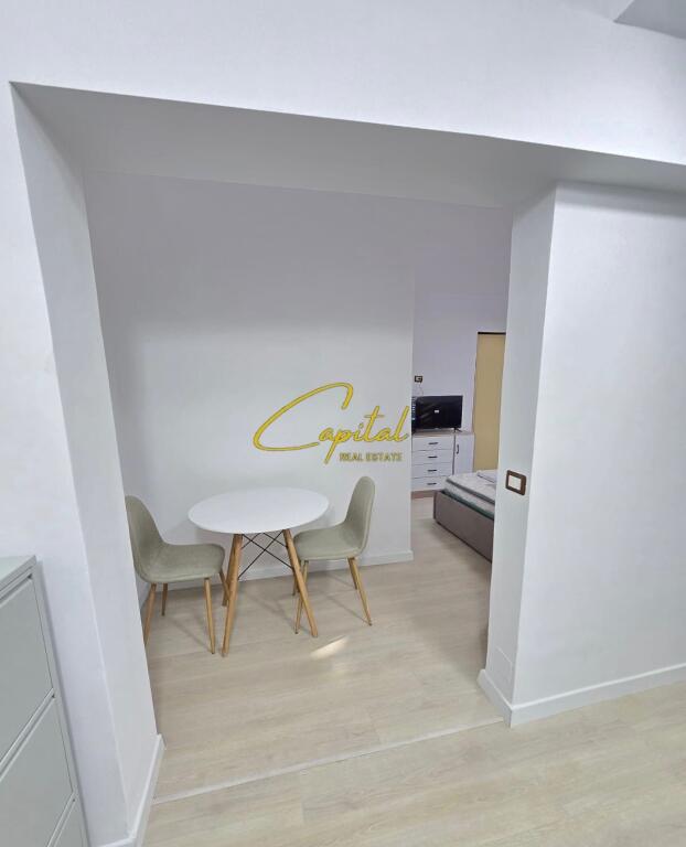 STUDIO FOR RENT 34 M2 CENTER 50,000 LEKE