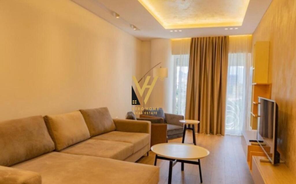 AFFITTASI APPARTAMENTO 2+1+2 A KODRA E DIELLIT 850 EURO