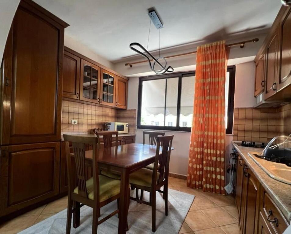 Appartamento in affitto 2+1 📍Myslym Shyri, vicino a BKT
