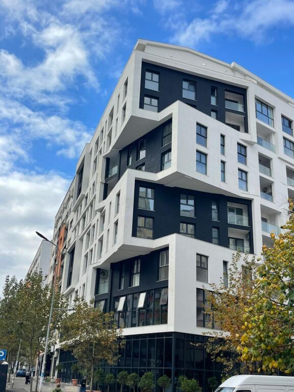 Apartament me qera ne bulevardin Migjeni