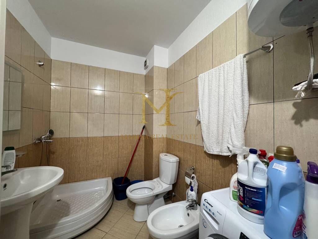 Appartamento 1+1 in vendita, 2 balconi, a Shkëmbi e Kavajës, Durrës