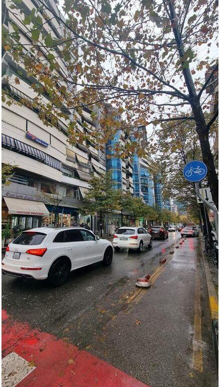 Affitto, Locale Commerciale, Via di Dibra, Tirana.