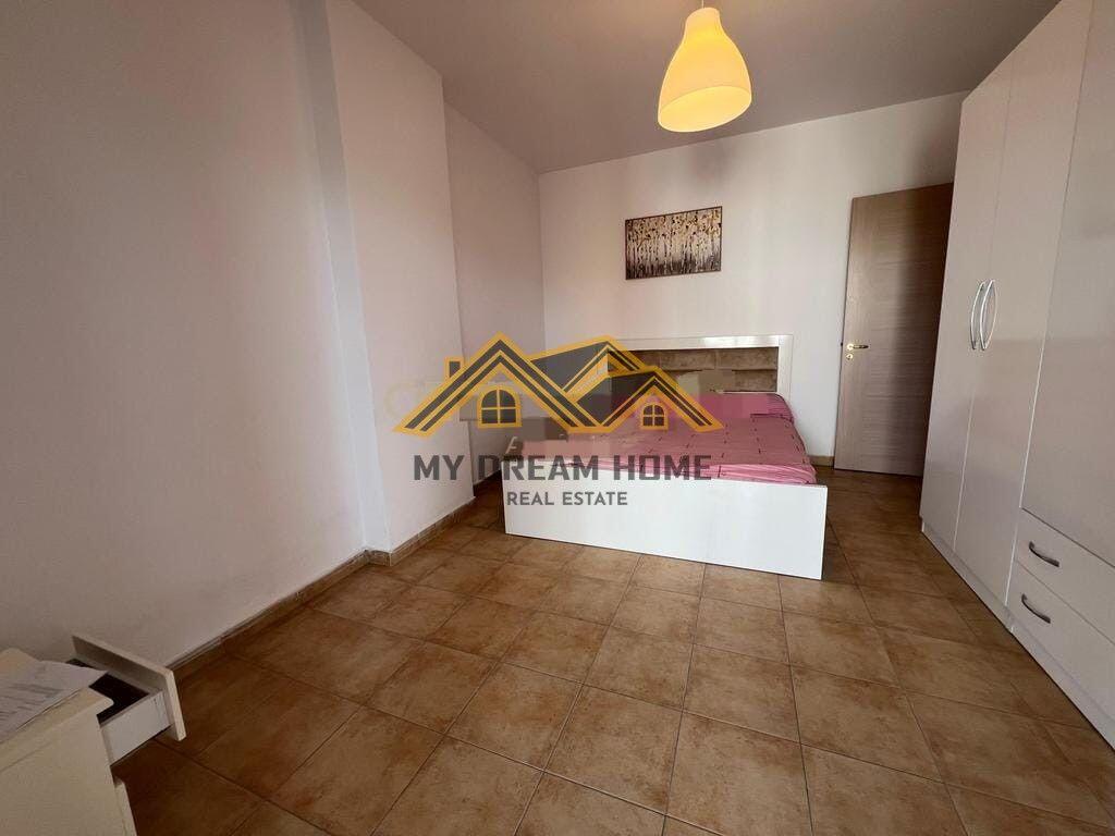 VENDESI APPARTAMENTO 1+1 CON CUCINA SEPARATA +VERANDA A PLEPA COMPLESSO ROTONDO !