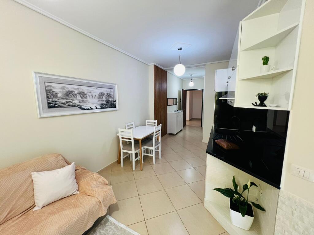 Apartment 1+1 for rent Vlore 400€