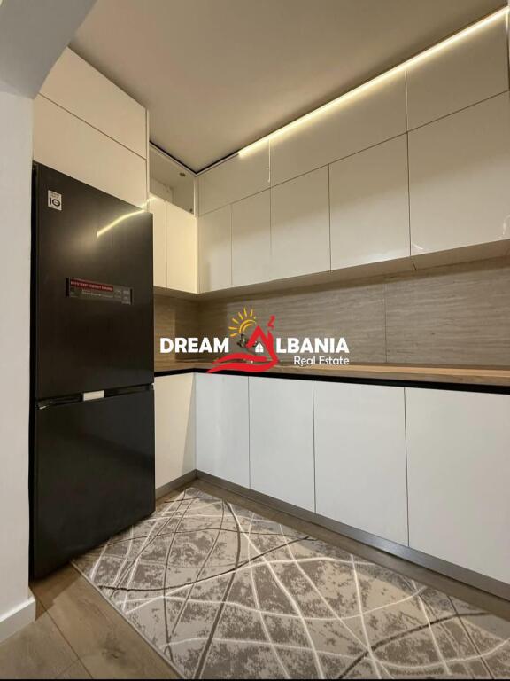 Appartamento 2+1 in affitto in via Ali Demi (ID 4229481)