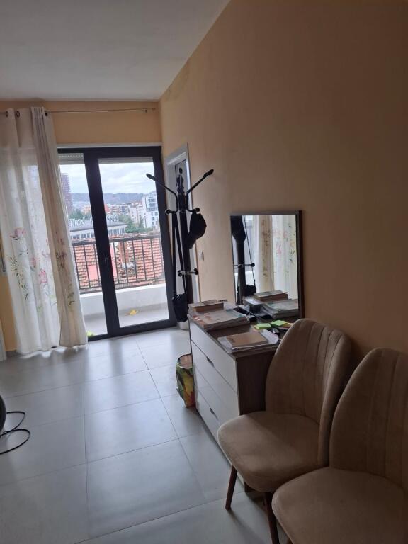 2+1,furnished,Durres street,near Coloseu hotel,700 euro