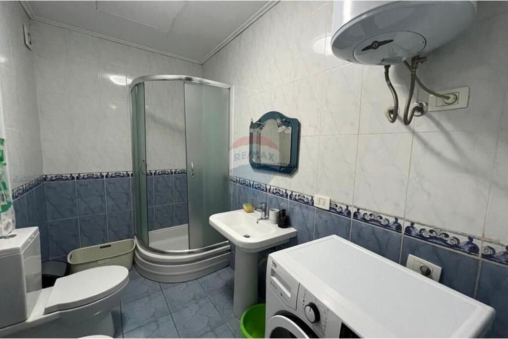 Apartament me Qira – Qendra Kristal, Tiranë