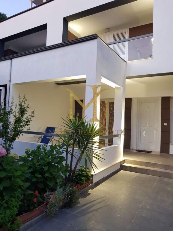 VILLA IN VENDITA NEL COMPLESSO LURA 1 GOLFO DI LALZIA!