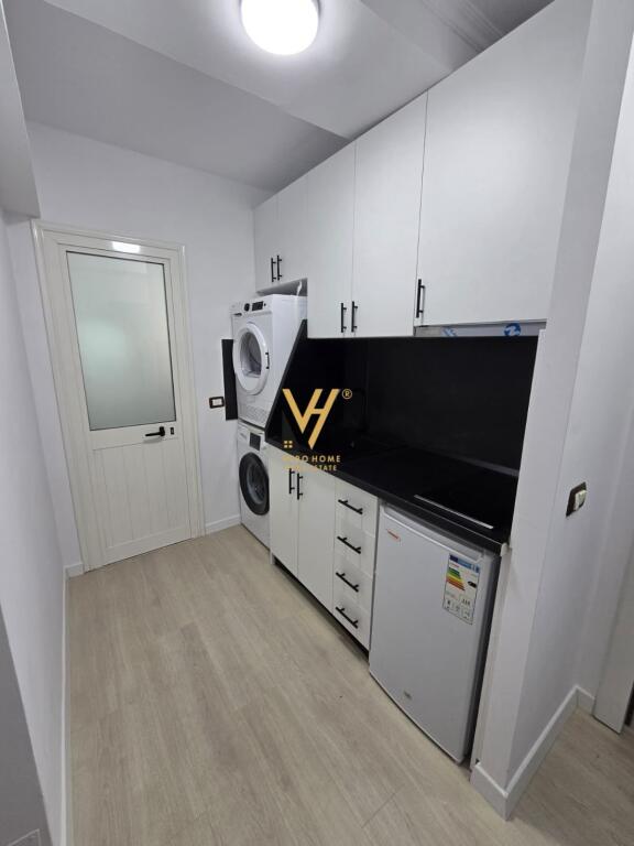MONOLOCALE IN AFFITTO IN CENTRO 50.000 LEKE