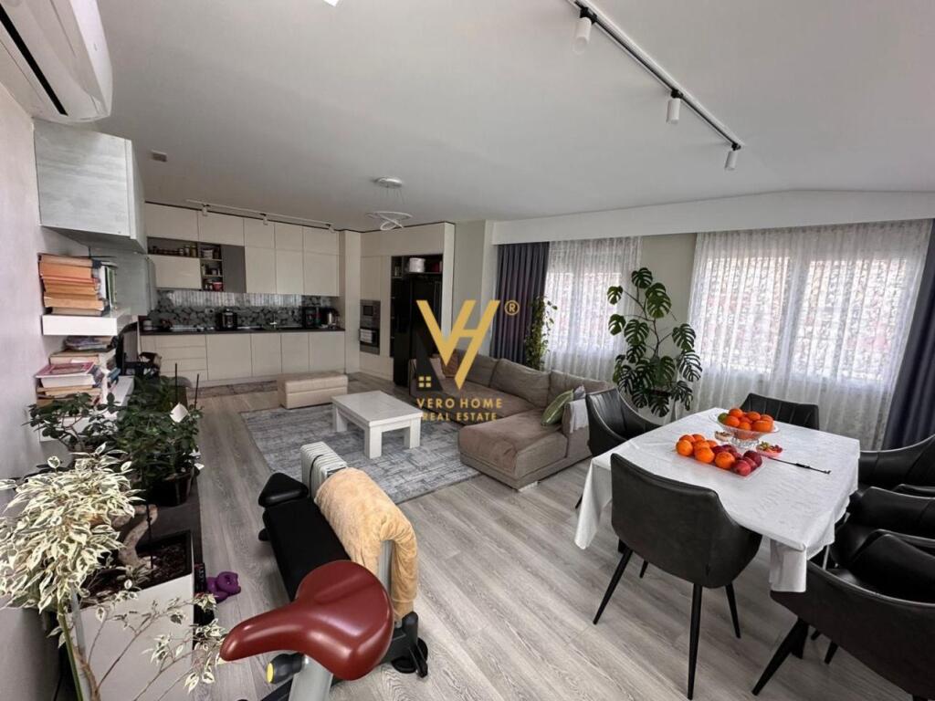 VENDESI APPARTAMENTO 3+1+BLK A FIZIKA BERTHAMORE, FRESK 22.000.000 LEKE
