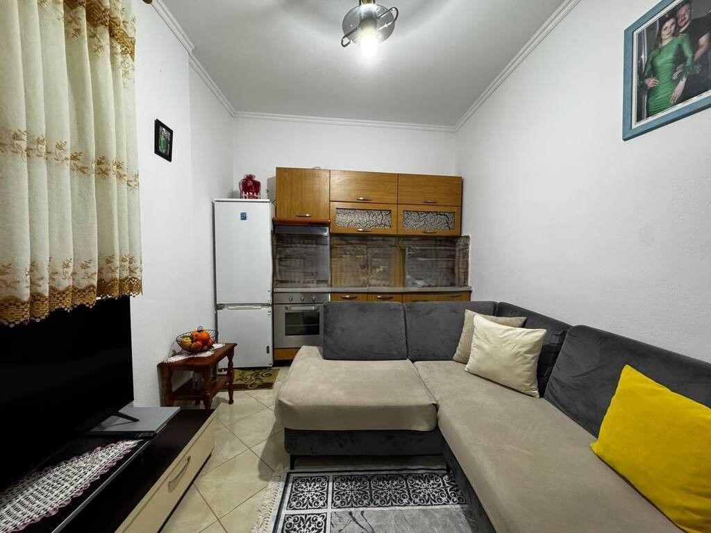 VENDIAMO 1+1 VICINO AI BINARI DEL TRENO! 65.000 €