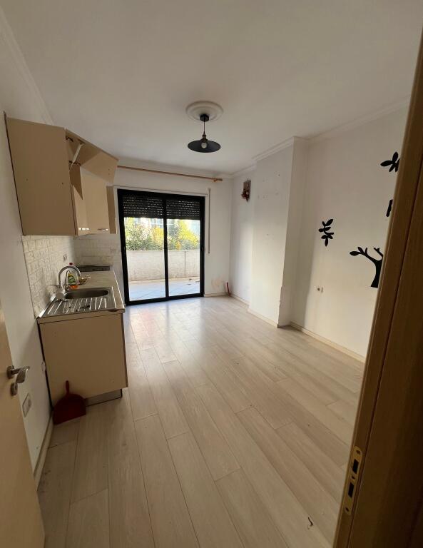 2+1+2 For Rent, Astir, Near the Roundabout