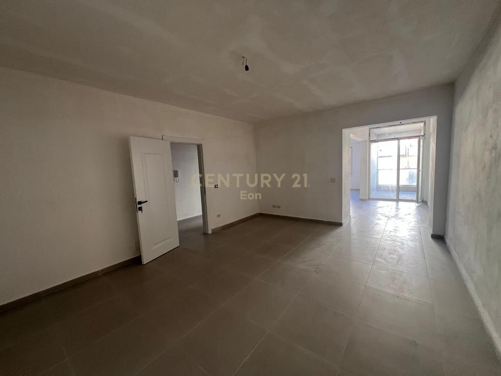 Apartment 1+1 for Sale in Golem!