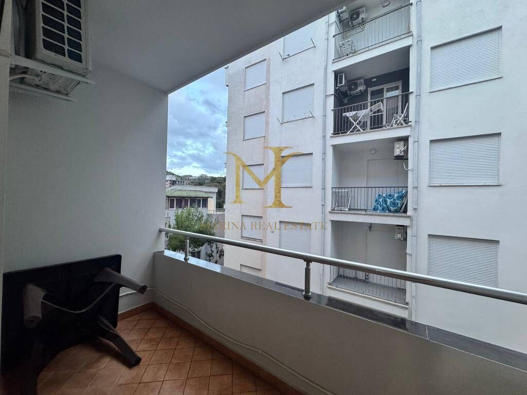 Appartamento 1+1 in vendita, 2 balconi, a Shkëmbi e Kavajës, Durrës
