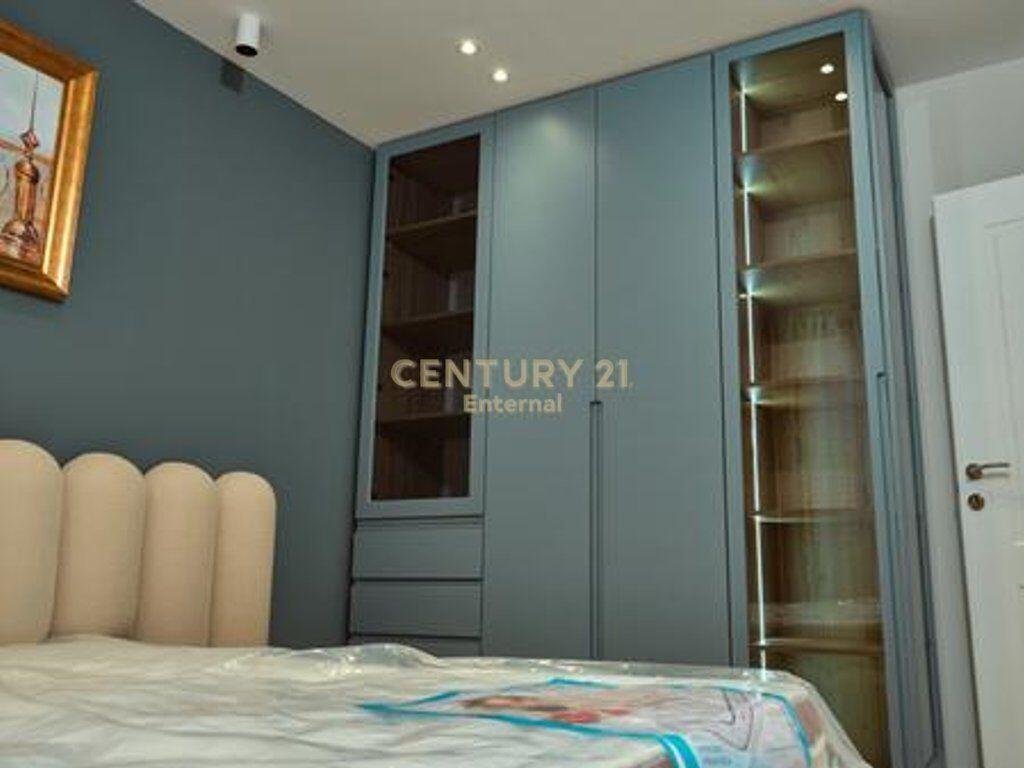 Apartment 1+1 for rent in Bllok!