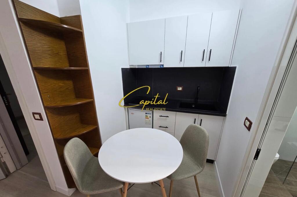STUDIO FOR RENT 36 M2 CENTER 55,000 LEKE