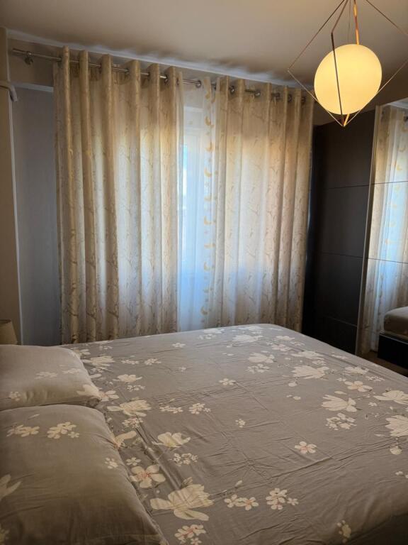Jepet me Qira Apartament 2+1 tek Jordan Misja