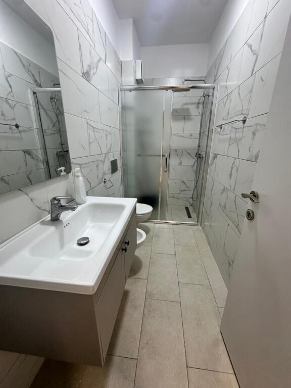 Apartament 2+1 me qira tek Kika 2