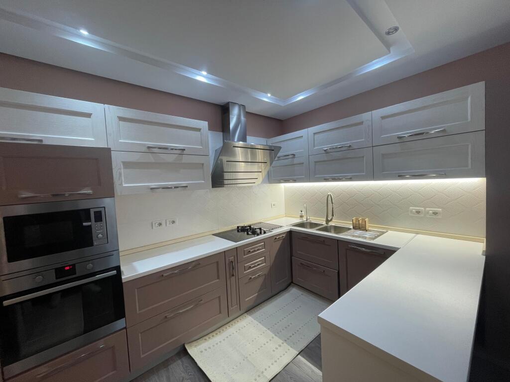 AFFITTASI APPARTAMENTO 2+1 IN VIA KOSOVARËVE !!