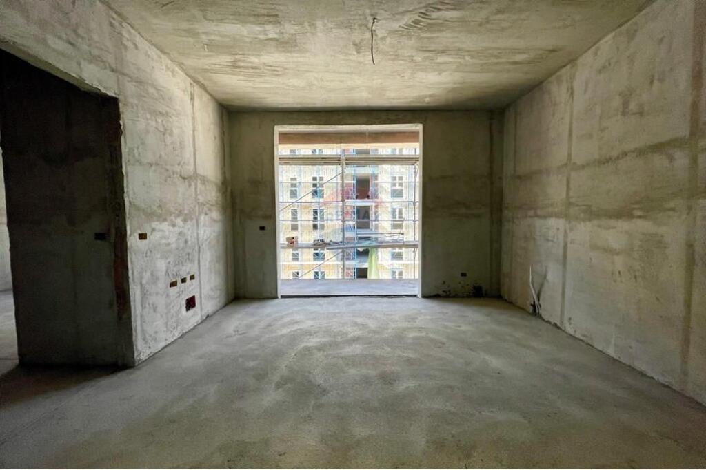 Apartament - Për Shitje - Bulevardi i Ri, Tiranë (ID: 530181053-651)