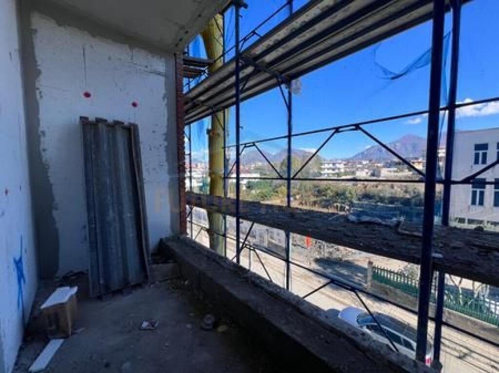 Shitet, Apartament 2+1+2, "RingSide" Residence, Paskuqan, Tiranë.