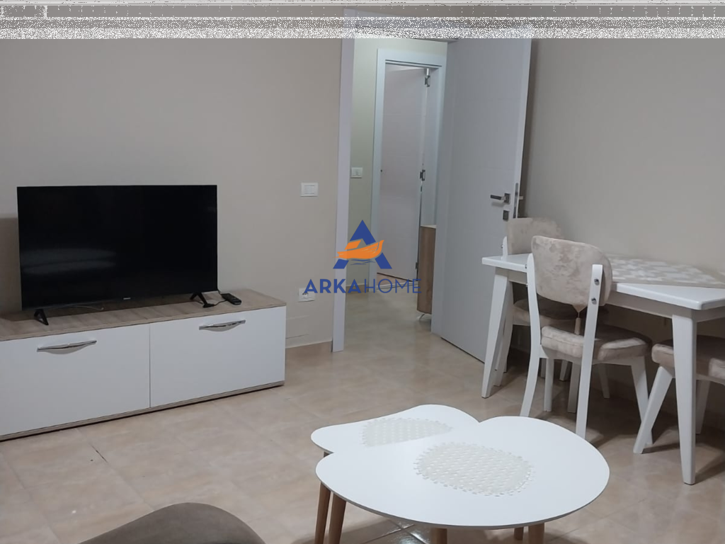 APARTMENT FOR RENT 1+1+BALCONY "CENTER" 600 EURO