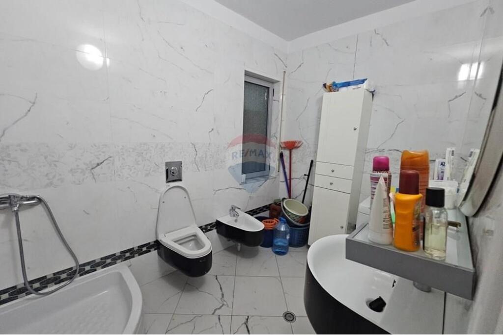 VENDESI, APPARTAMENTO 2+1, DURAZZO ID: 530581007-87