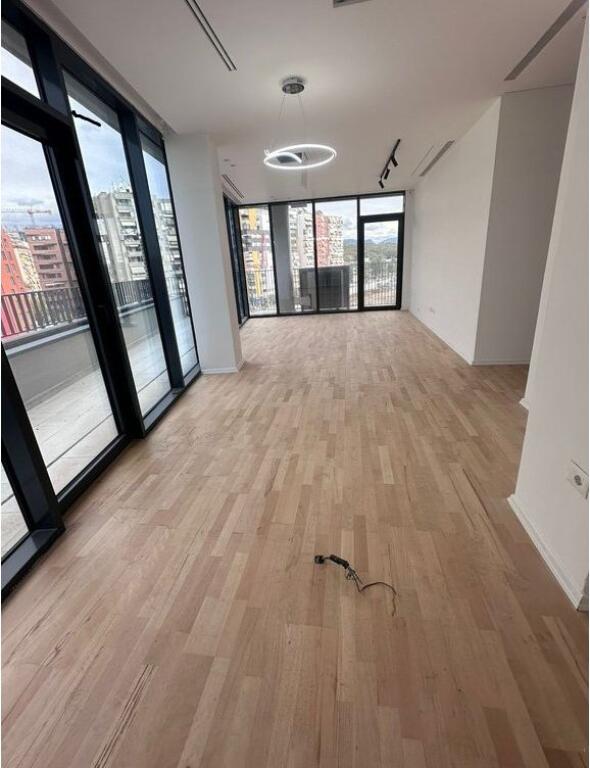 VENDESI APPARTAMENTO 2+1+POSTO AUTO PRESSO LAKE VIEW RESIDENCE