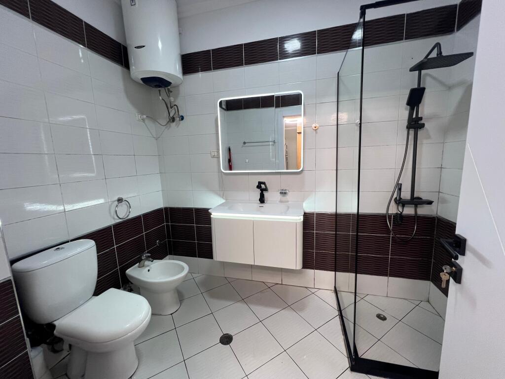 🏡 Appartamento 2+1 in vendita a Yzberisht