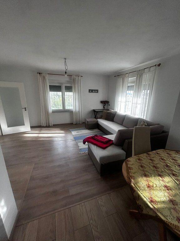 In vendita, Villa su 2 piani, Preze, Tirana.
