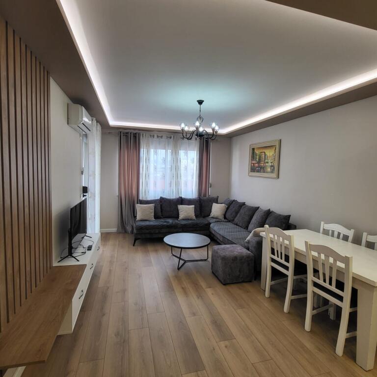 APARTAMENT ME QIRA 1+1 TE LIQENI THATE , TIRANE