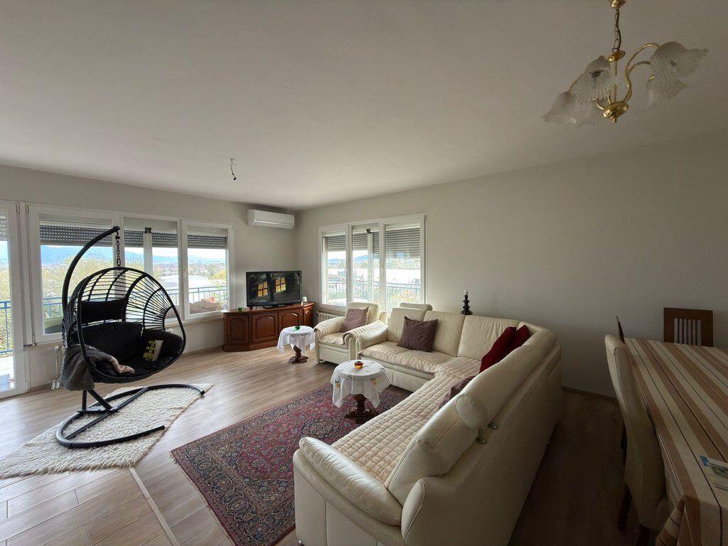 In vendita, Villa su 2 piani, Preze, Tirana.