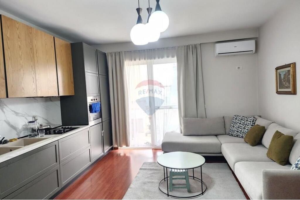 Apartament 1+1 Rr.Barikadave