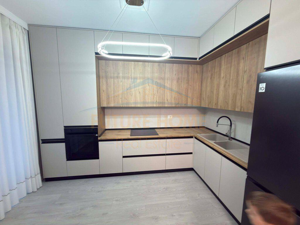Affitto, Appartamento 2+1, Unaza e Re, Tirana