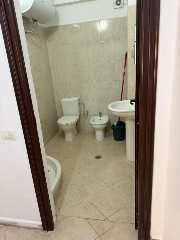 Apartament 1+1 me qira ne rrugen e Elbasanit