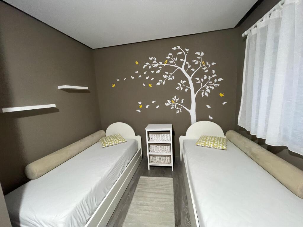 AFFITTASI APPARTAMENTO 2+1 IN VIA KOSOVARËVE !!
