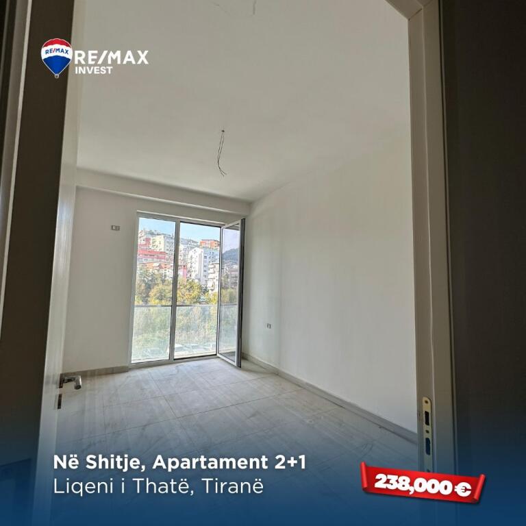 Vendesi in vendita 2+1 – Via Hamdi Garunja (vicino all'Hotel Radisson), Tirana