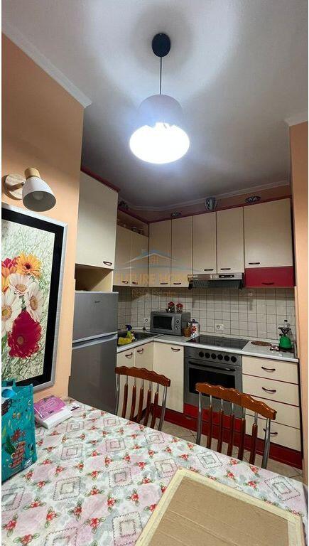Qera, Apartament 1+1, Rruga Riza Cerova, Tiranë