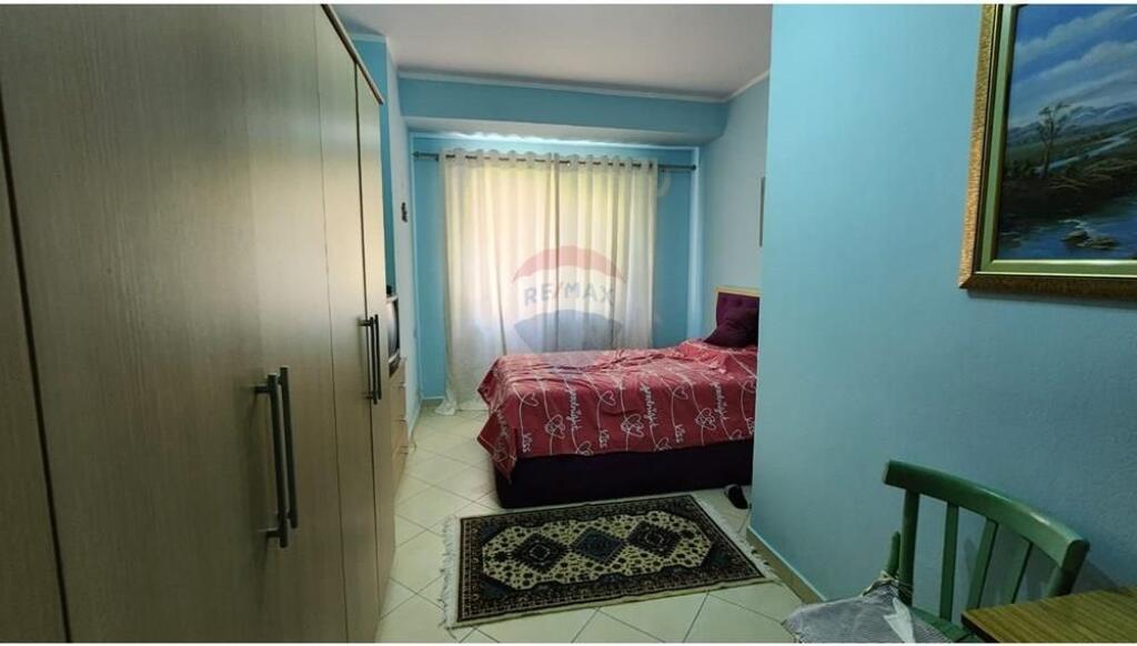 - Apartament 2+1 ne Yzberisht
