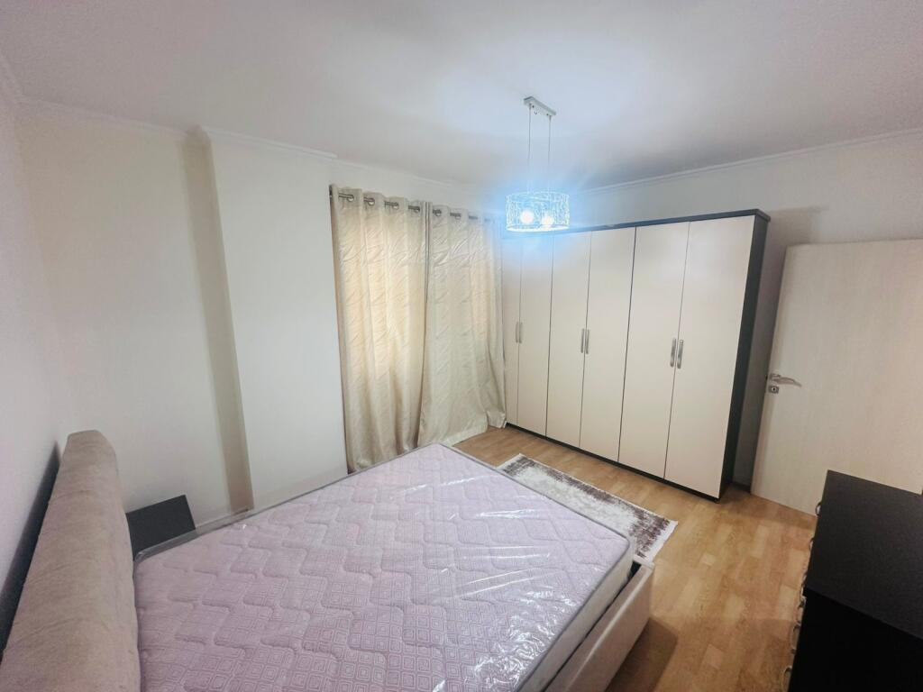 2+1, arredato nella stanza lounge, 5 maggio prezzo 550 mila lek