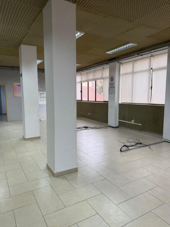 Apartament 350m katror (pas Ambasades Amerikane)