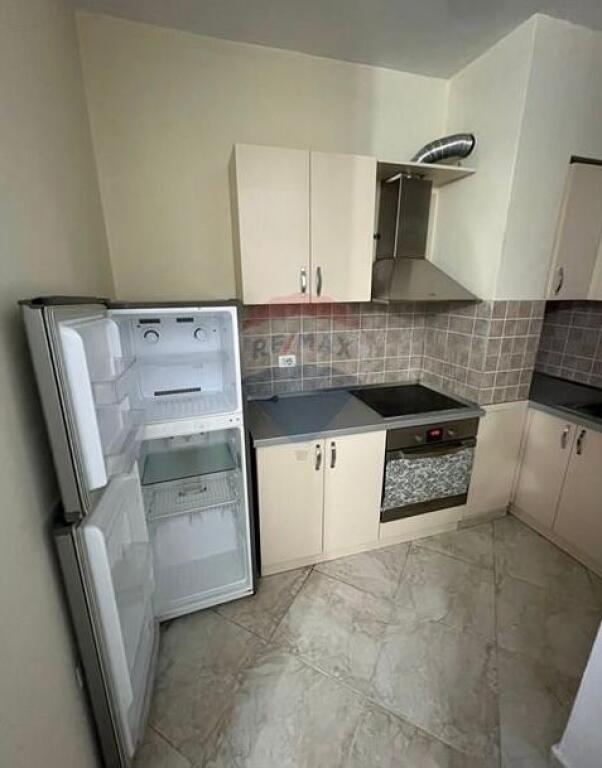 Studio apartment for rent on Barrikadave street